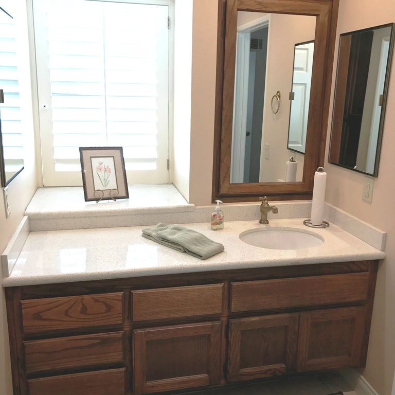 Tranquil Lakefront Condo Arrowhead Rentals